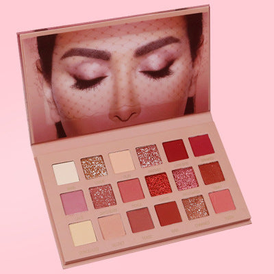 Nude Whisper: Glam Edition